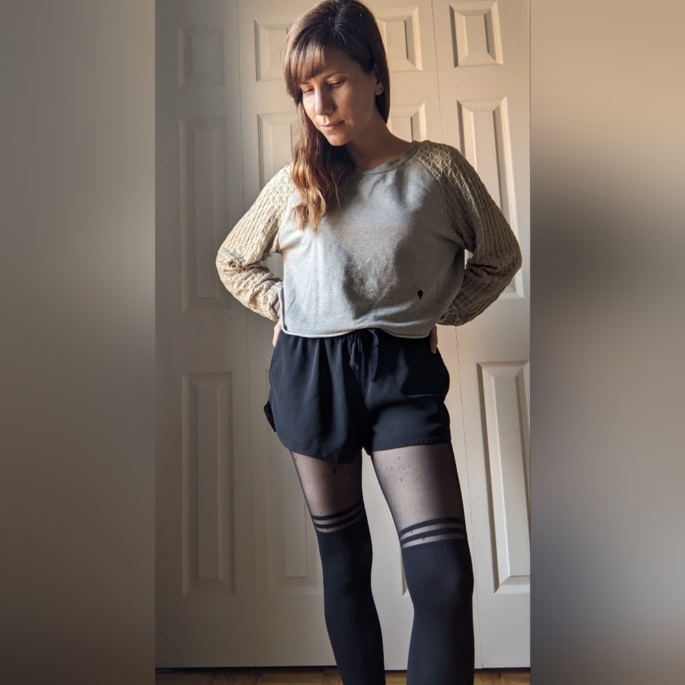Korean Style Geometric Pullover sz: 4